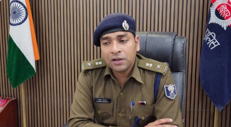 छपरा में बालू माफियाओं से सांठ-गांठ में 8 पुलिसकर्मी को SP ने सस्पेंड कर भेजा जेल