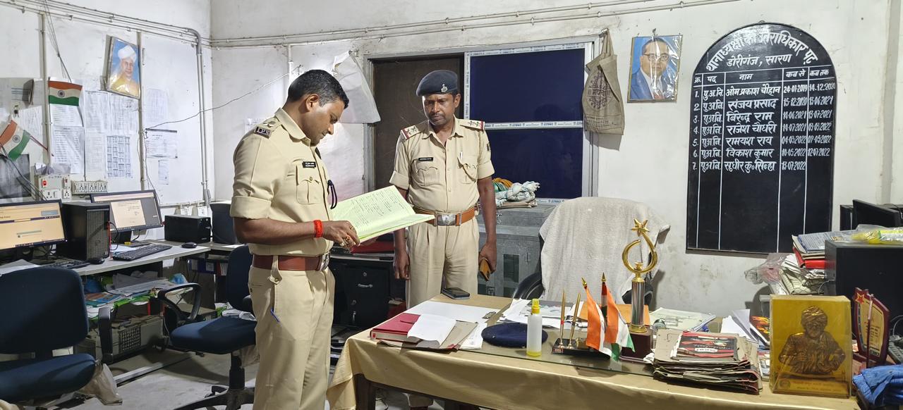 पुलिस अधीक्षक, सारण के द्वारा मुफ्फसिल, अवतारनगर एवं डोरीगंज थाना का किया गया औचक निरीक्षण।