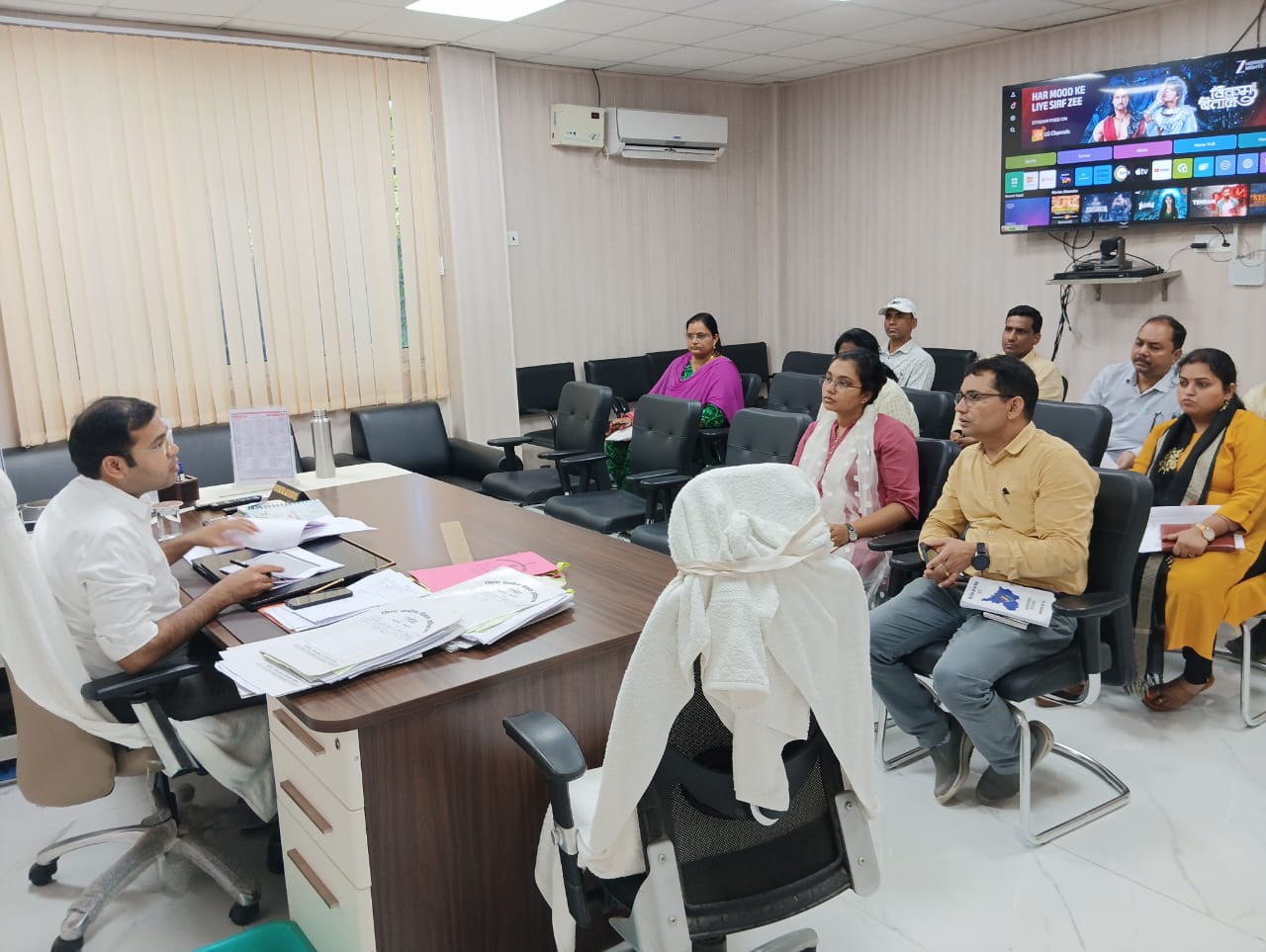 उपविकास आयुक्त ने 28 अगस्त को कोषांग के कार्यों की की समीक्षा की।