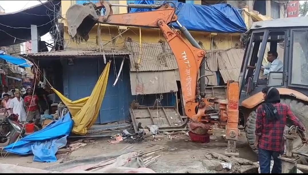 छपरा नगर निगम ने साहिबगंज पोस्ट ऑफिस मोड़ से लेकर मौना चौक तक हटाया अतिक्रमण I