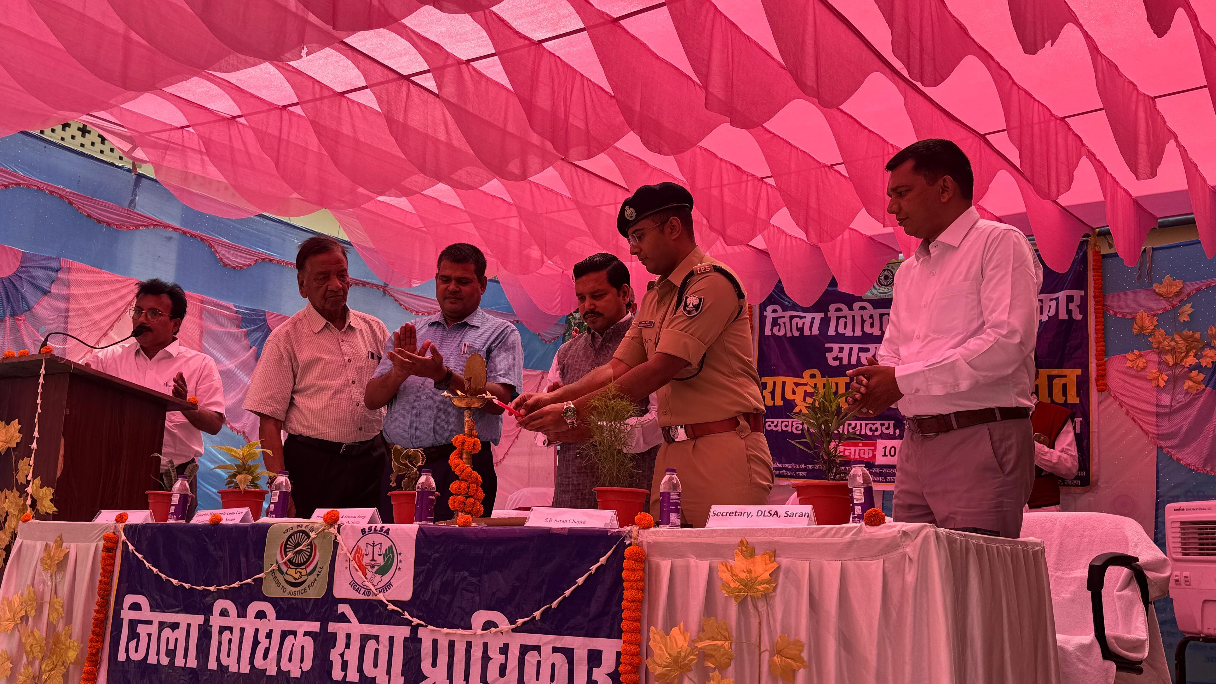 व्यवहार न्यायालय में राष्ट्रीय लोक अदालत का आयोजन।