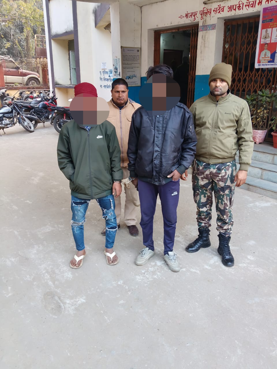 कोईलवर मे चोरी के आरोप में दो गिरफ्तार,जेल।