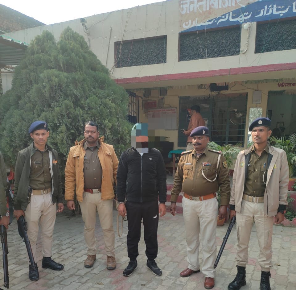 वांछित एवं कुख्यात अपराधी पुष्कर पाण्डेय को सारण पुलिस ने किया गिरफ्तार।