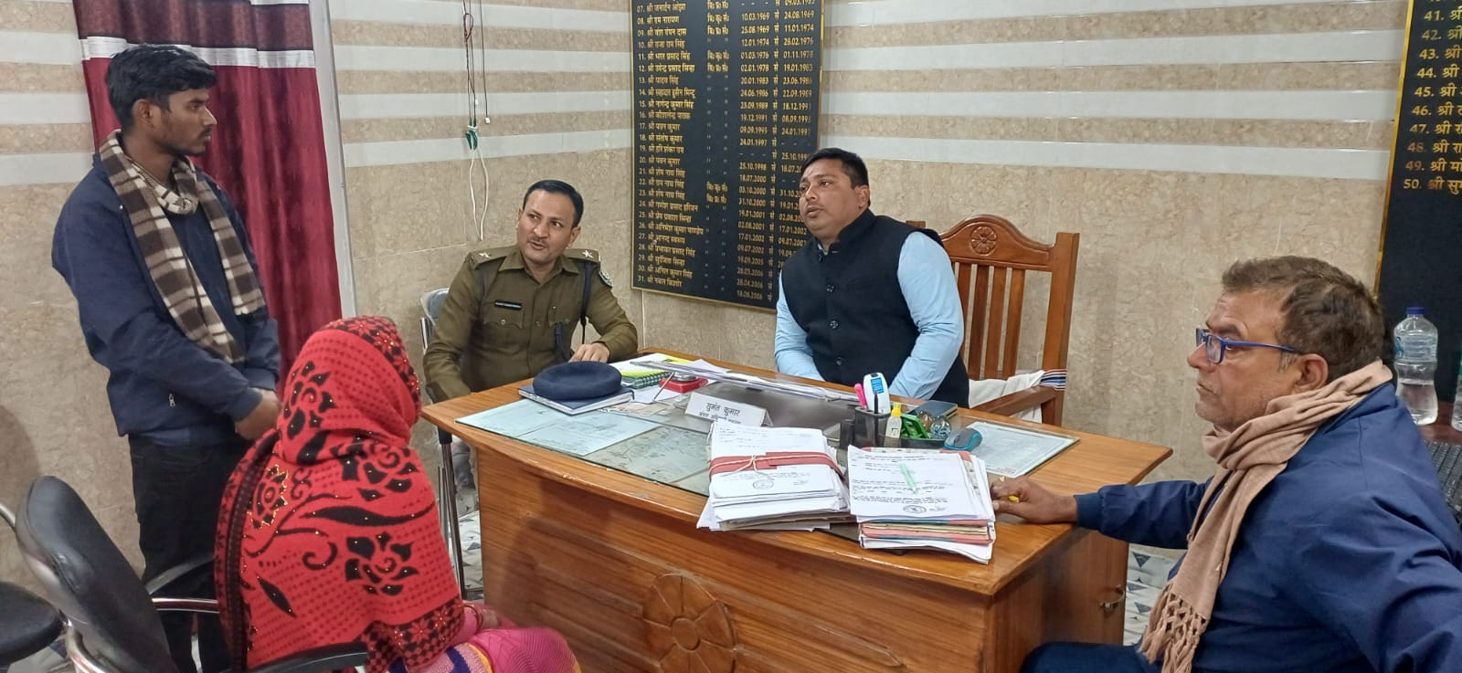 अंचल कार्यालय परिसर में जनता दरबार आयोजित।